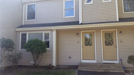 Primary Photo - 25 Dela Park Ln