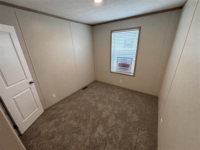 Foto del edificio - 1418 Red Maple Ln