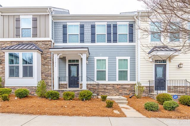 Foto principal - 11255 Bryton Pkwy