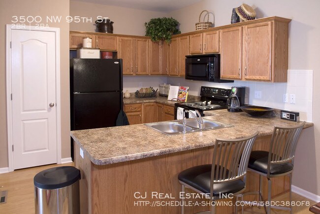 Foto del edificio - 3500 NW 95th St