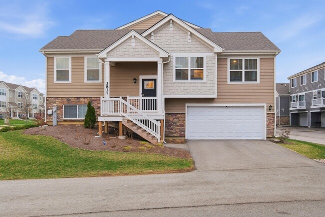 Building Photo - 3837 Currant Ln
