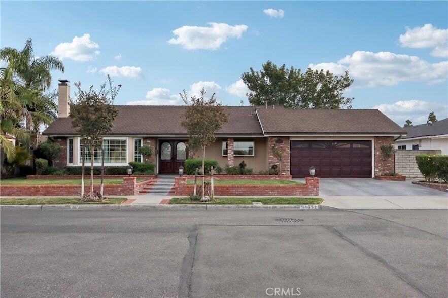 Primary Photo - 11652 Kirwin Cir