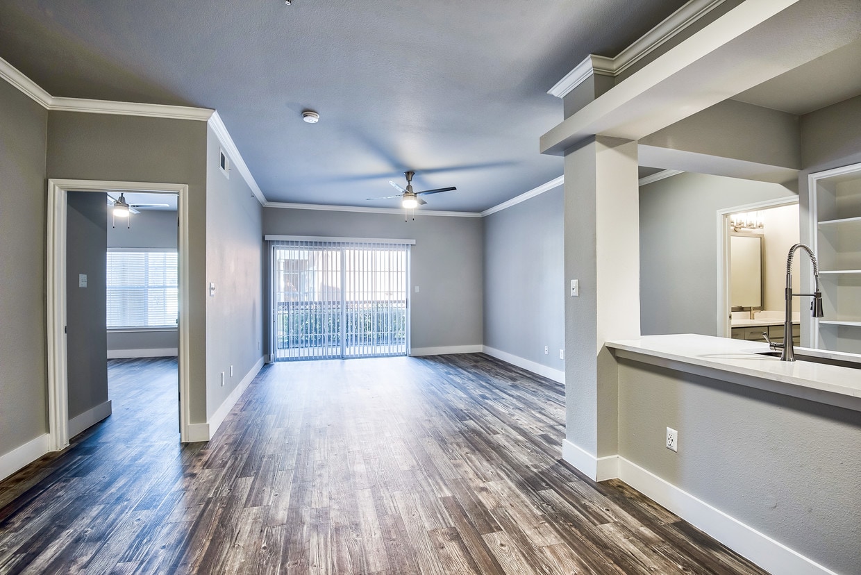 12655 Crossroads Park Dr