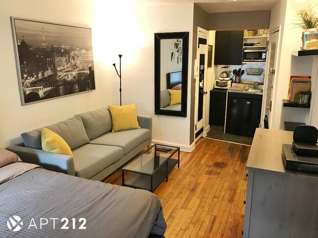 Foto del edificio - 337 E 21st St