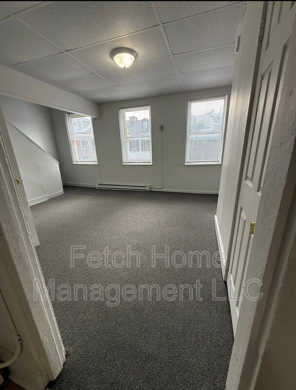 Foto principal - 141 S Prince St
