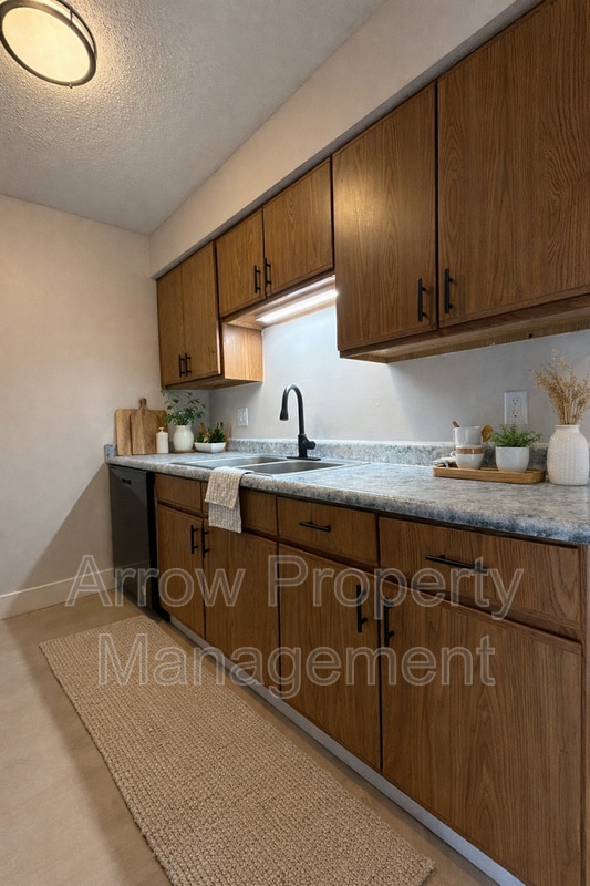 Building Photo - 2323 T St