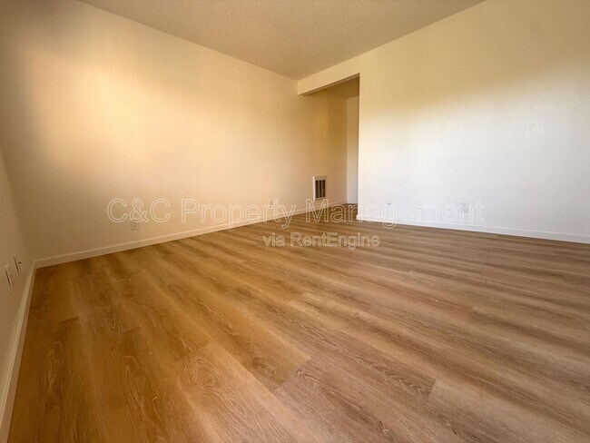 Building Photo - 1191 Noche Buena St