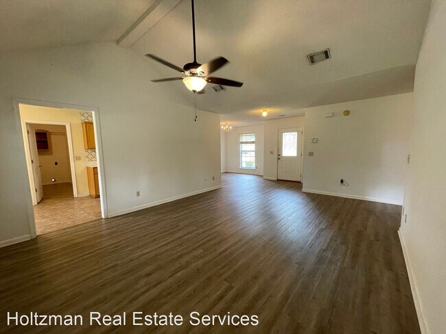 Foto del edificio - 3 br, 2 bath House - 2123 Walberg Drive
