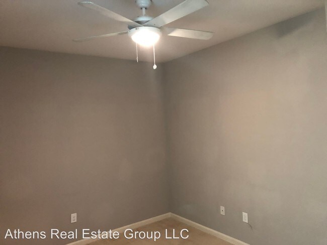 Foto del edificio - 5 br, 5 bath House - 252 Strickland Ave