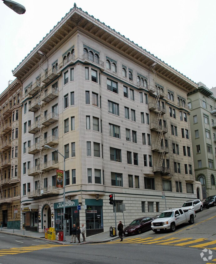 600 Bush St - Nob Hill Apartments
