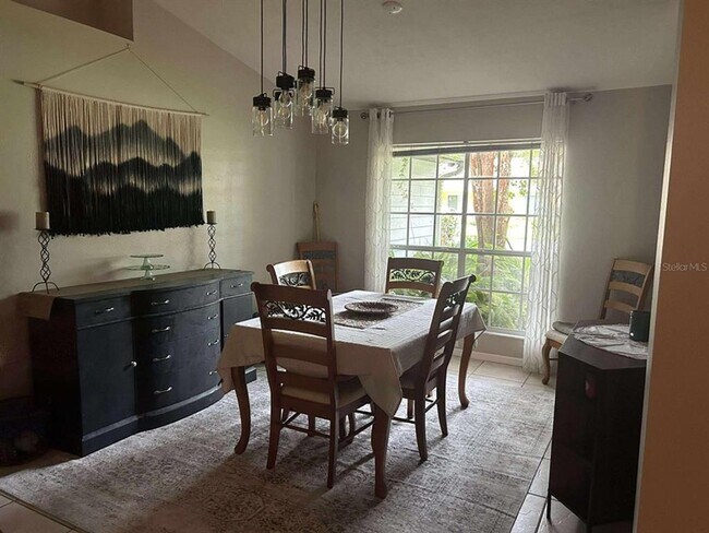 Foto del edificio - 4022 NW 34th Ter