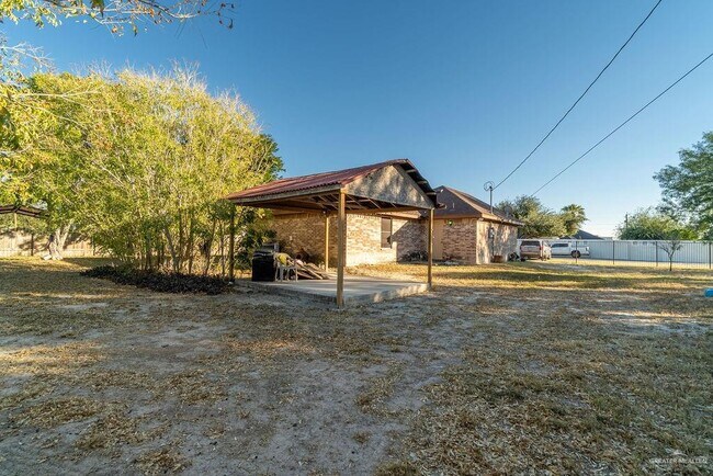 Foto del edificio - 17 Greenland Cir S