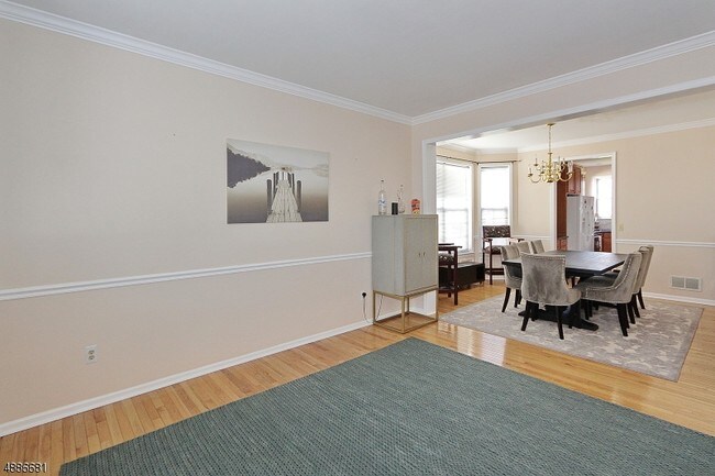 Building Photo - 20 Sterling Dr