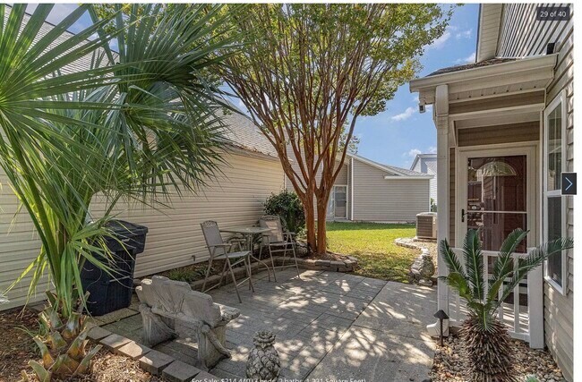 Foto del edificio - 203 Lyons Cove Dr