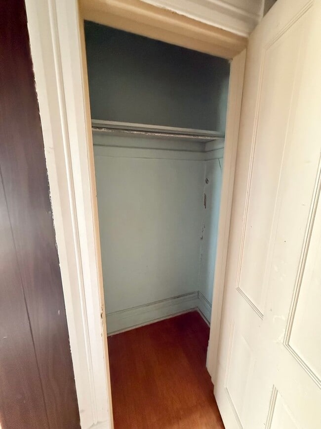 Building Photo - 1544 D St