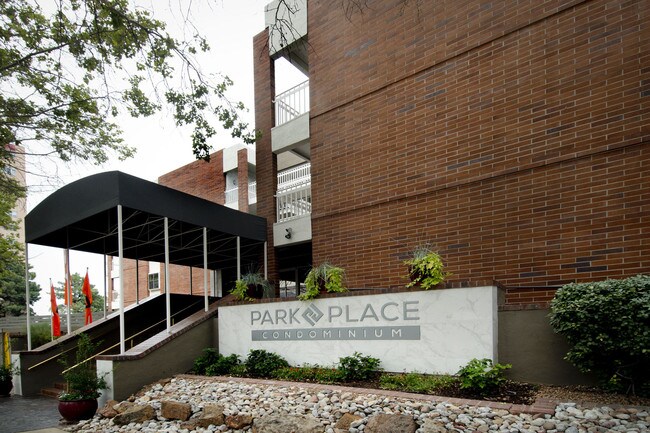 Foto del edificio - 1325 Park Ave SW