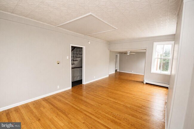 Foto del edificio - 316 E Union St