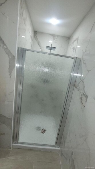 Photo - 8 Dee Pl House