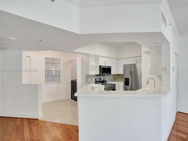 Foto del edificio - 3165 NE 184th St