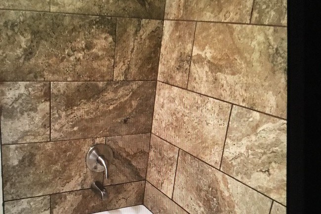 Baño - 5023 Bakman Ave