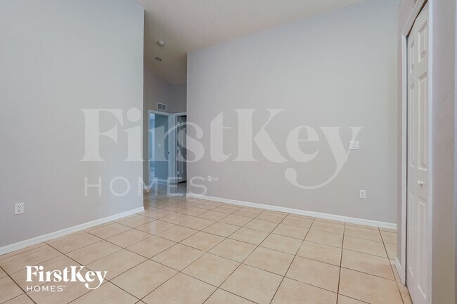 Building Photo - 317 Melissa Dr