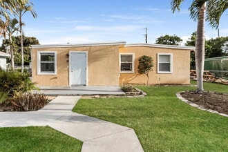 Building Photo - 395 Plum Tree Dr