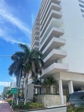 Building Photo - 9225 Collins Ave