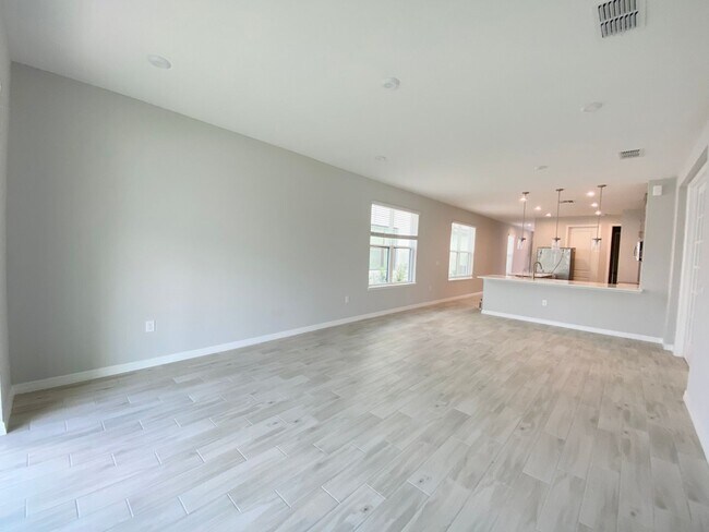 Foto del edificio - Brand New House in Gated Community for Rent
