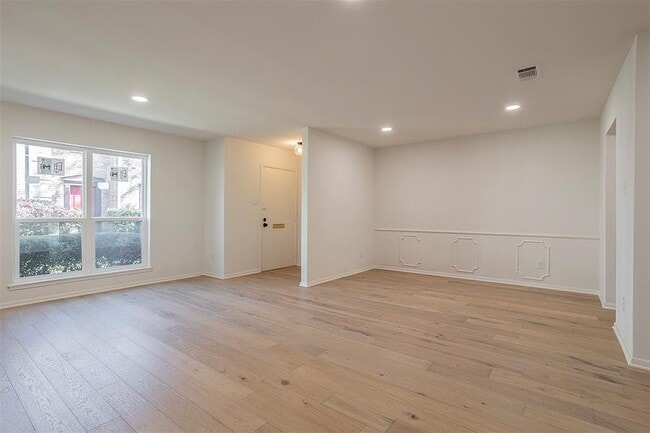 Building Photo - 14445 Misty Meadow Ln