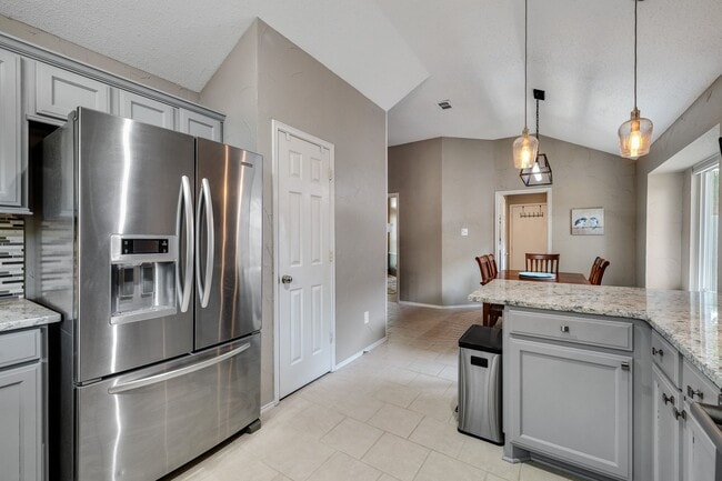 Photo - 7917 Woodland Dr House