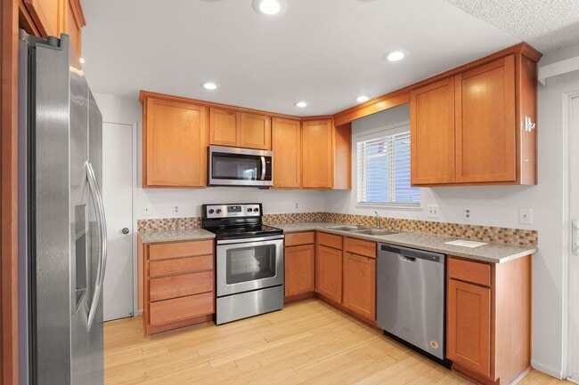 Photo - Updated 3Bed/2Bath single story ranch House