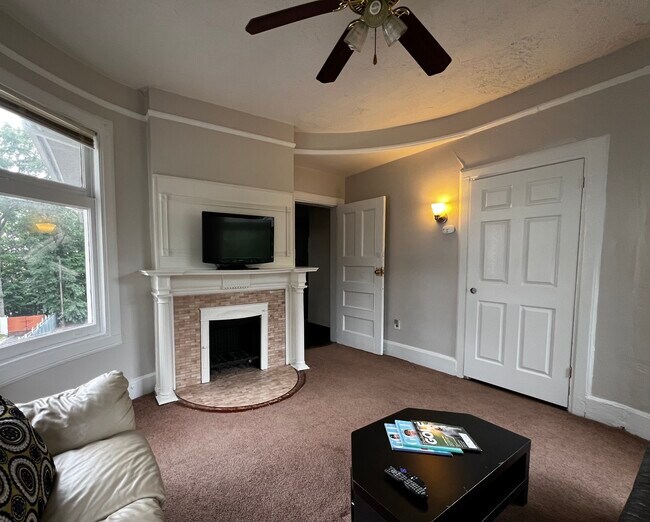 Foto del edificio - 228 N Arlington Ave