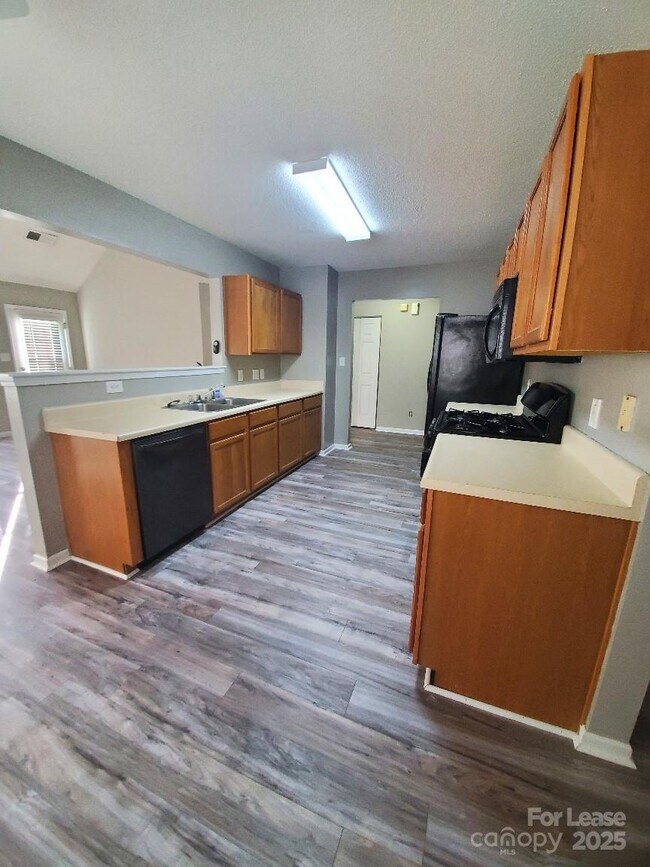 Foto del edificio - 10623 Campion Ct