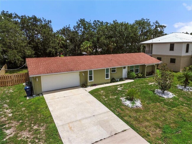 Foto del edificio - 4612 8th St Ct E