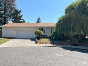 Building Photo - 3830 SE 167th Ave