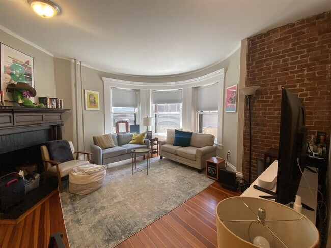 Building Photo - 1110 Massachusetts Ave