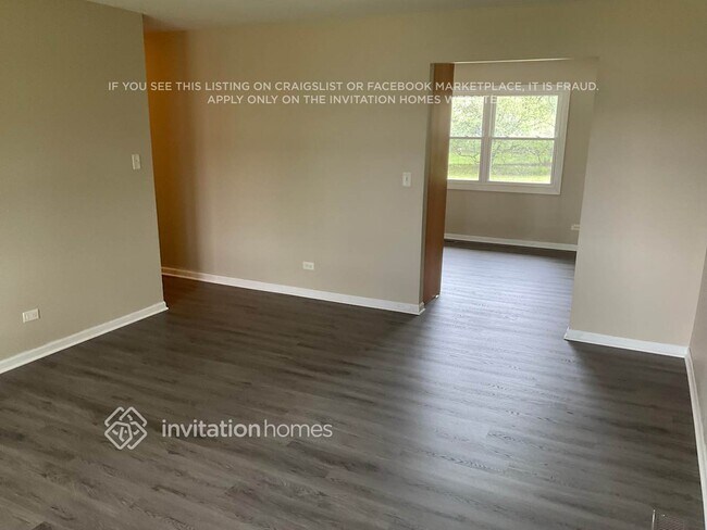 Foto del edificio - 1875 N Newport Rd