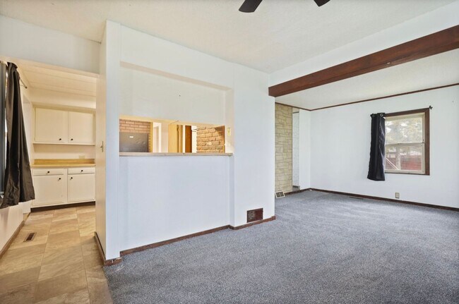 Foto del edificio - Charming 2 Bedroom, 1 Bath Home on Reed St – Move-In Ready!