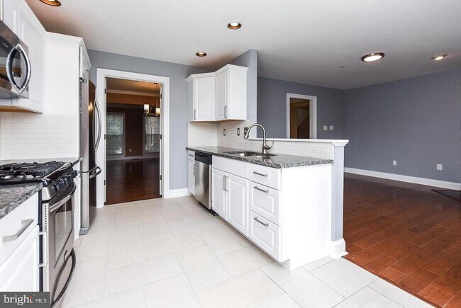 Foto del edificio - 3240 Spriggs Request Way