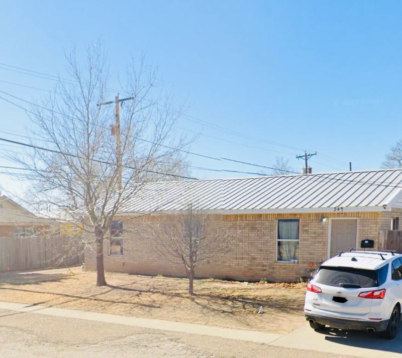 Primary Photo - 504 18th St