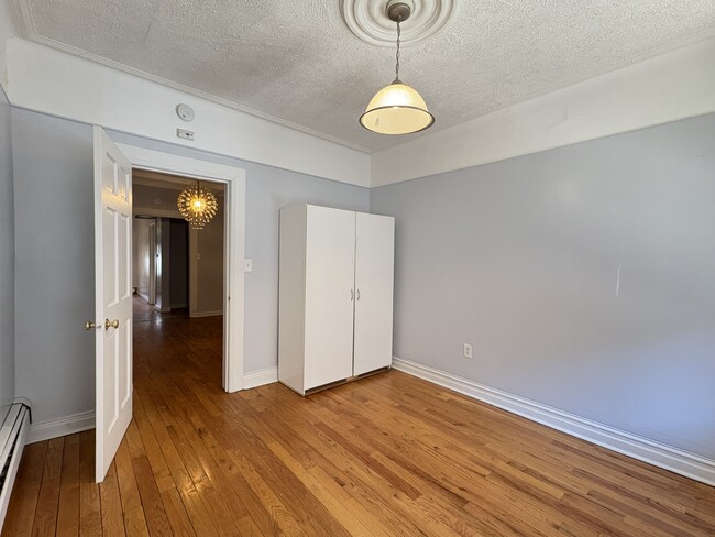 111 Baldwin 1 - 110 Baldwin Ave