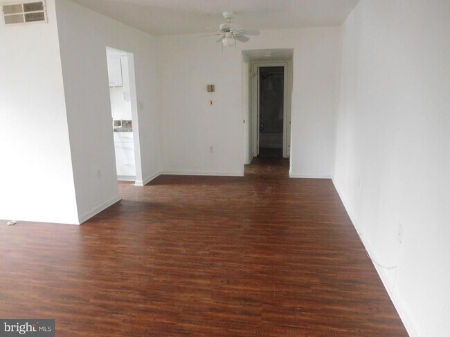 Foto del edificio - 9493 Fairfax Blvd
