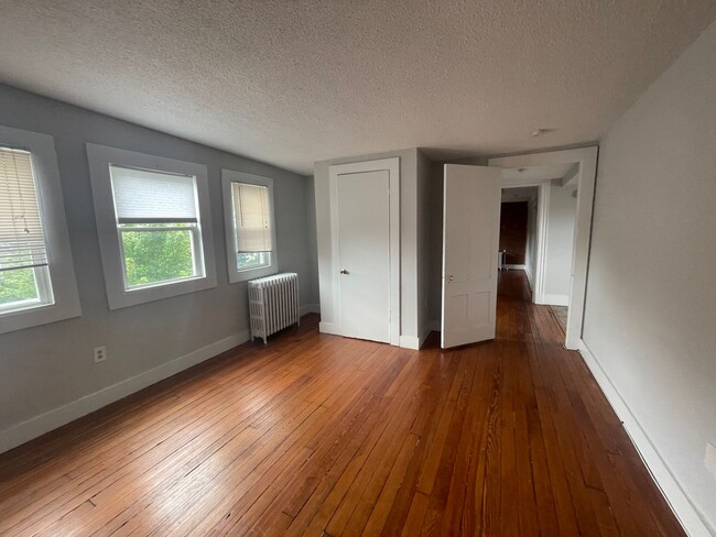 Foto del edificio - 65 Edgewood Ave