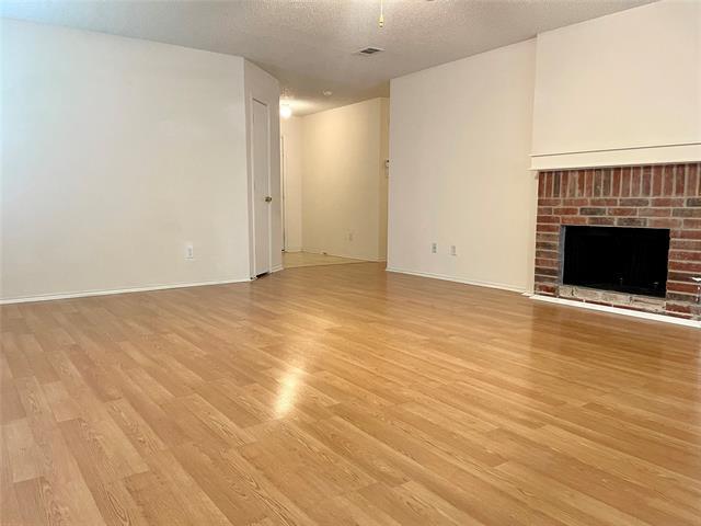 Foto del edificio - 932 White Dove Dr