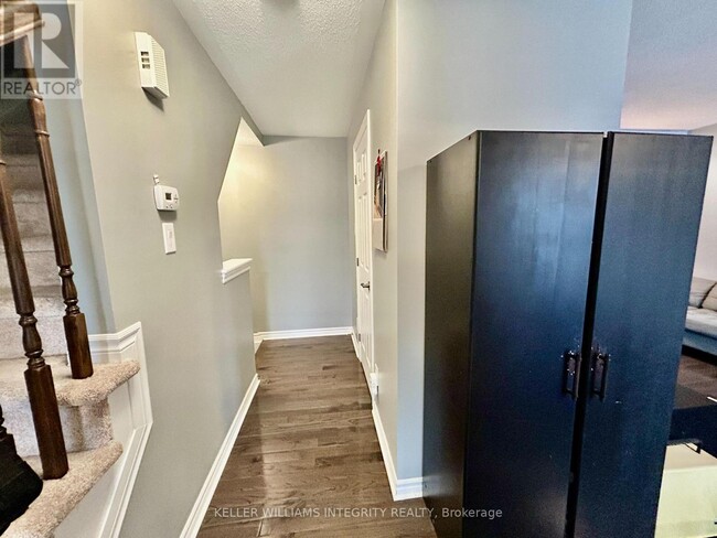 Building Photo - 798 Maloja Way
