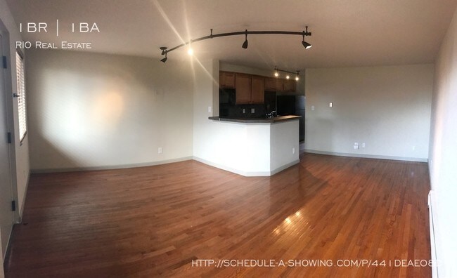 Building Photo - 1685 N Colorado Blvd