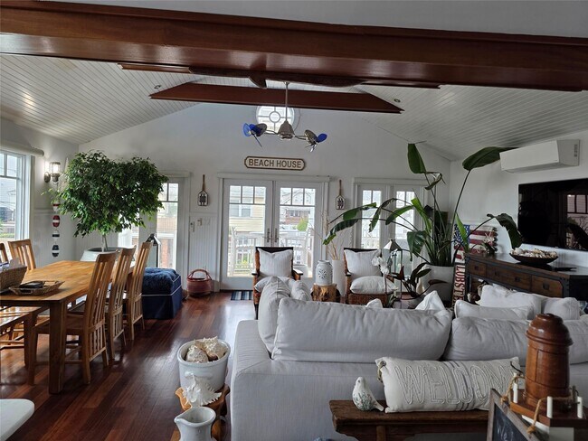 Foto del edificio - 34 Trenton Ave