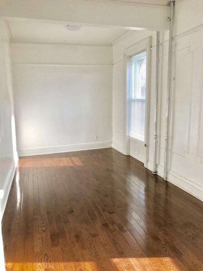Amplia habitación 2 - 1223 Pacific St