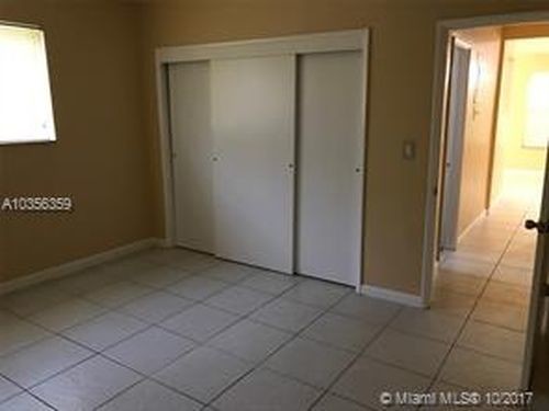 Foto del edificio - 1850 N 27th Ave