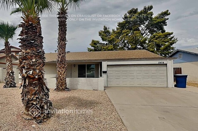 Building Photo - 5424 S El Camino Dr